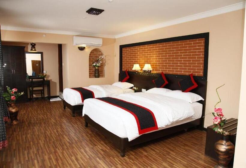 اتاق لوکس خانوادگی, Taleju Boutique