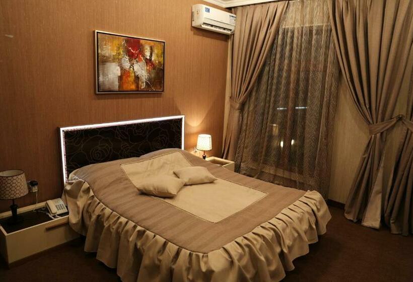 سوییت جونیور, Luxe Lankaran