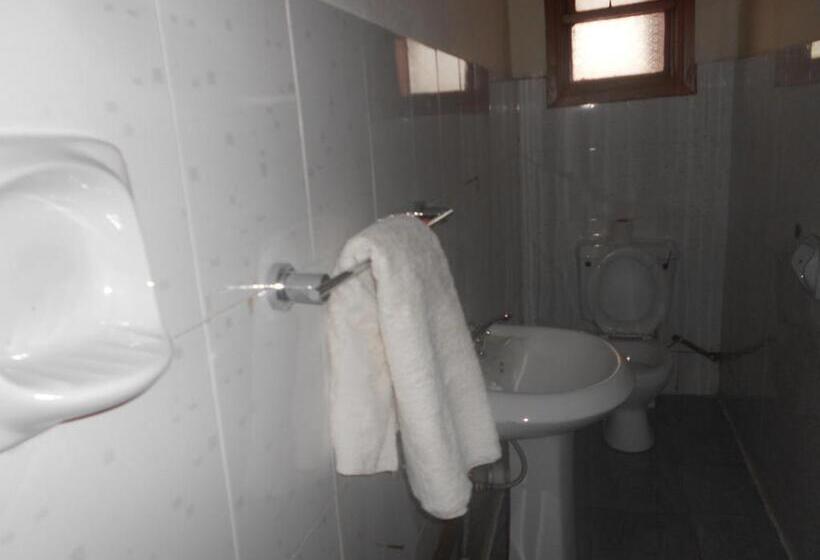Standard Room Lake View, Riversand Hotel With Lake Views,accra Street,kisumu,kenya