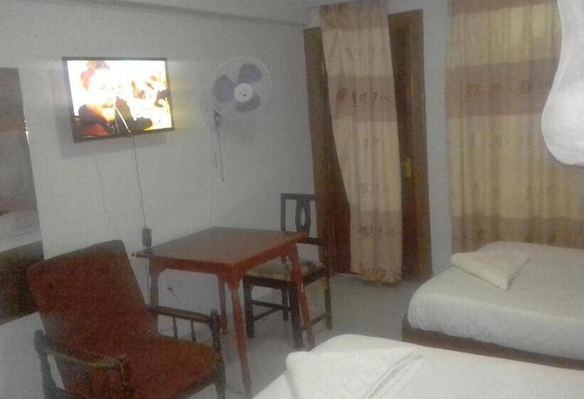 Standard Room, Riversand Hotel With Lake Views,accra Street,kisumu,kenya
