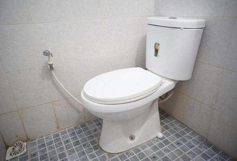 Одноместный Номер Basic, Spot On 93382 Gajayana Kost Female Only Syariah