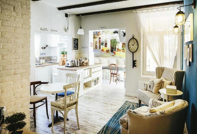 Номер Deluxe, 5 Vintage Guest House