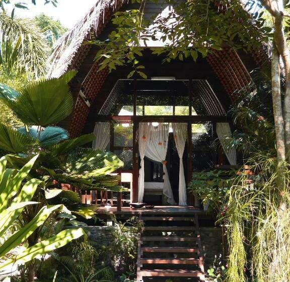 오두막, Cili Emas Oceanside Resort