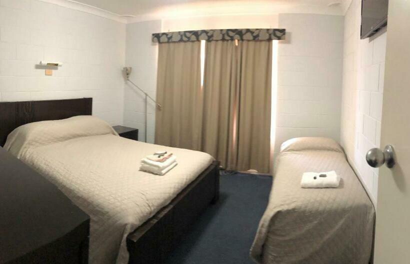 Апартаменты 2 Спальни, Carnarvon Gateway Motel