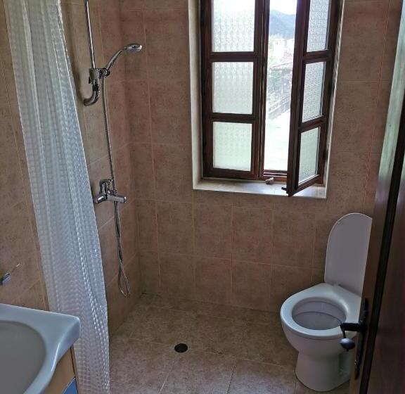 Номер Стандарт Трехместный, Hadji Neikovi Guest Houses