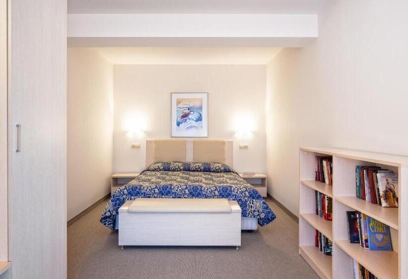 Apartamento 1 Dormitório Vista Mar, Neven
