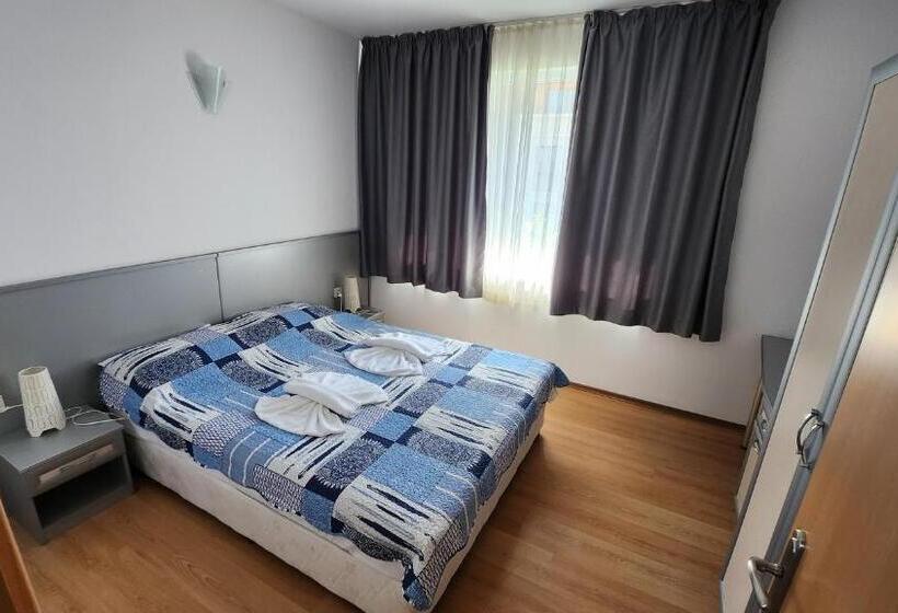 Apartamento 2 Quartos Vista Mar Lateral, Nushev