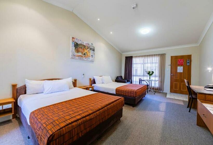 חדר דלוקס, Roma Explorers Inn