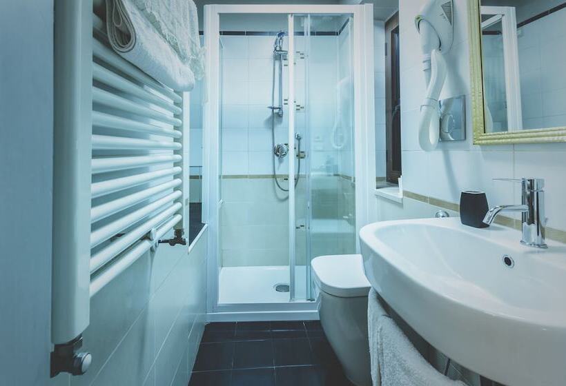 استودیو استاندارد با بالکن, B&b Portanuova