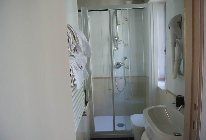 اتاق استاندارد چهار تخته, B&b Portanuova