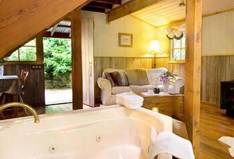 Casa 1 Quarto, Arnica Views Summit Retreat