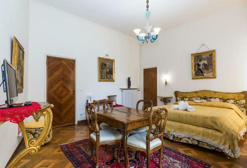 سوییت خانوادگی, Venice Dose Guesthouse