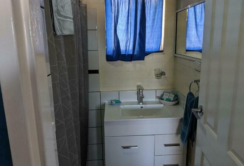 Номер Стандарт, Harrington Village Motel