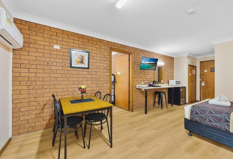 Апартаменты 2 Спальни, Castlereagh Motor Inn