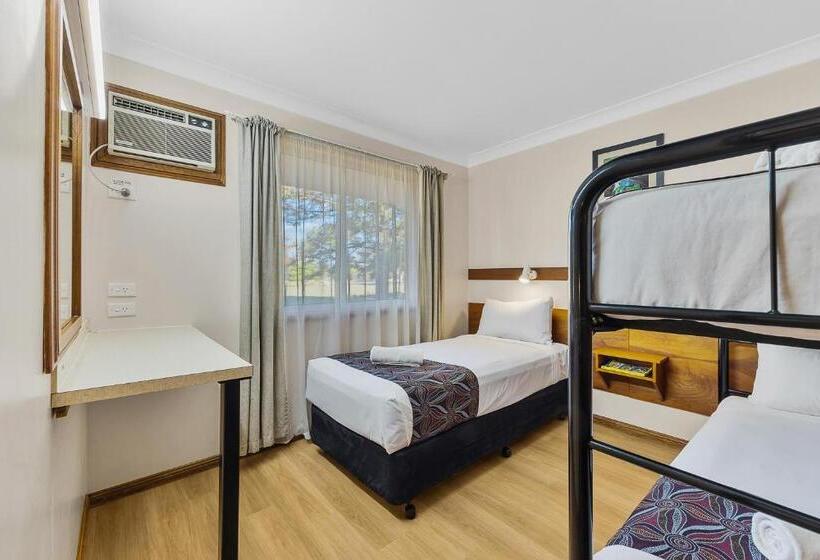 Апартаменты 2 Спальни, Castlereagh Motor Inn