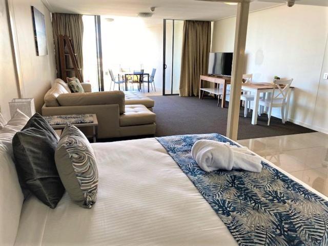 Апартаменты Deluxe 1 Спальня Вид на Море, Ocean Views Resort Caloundra