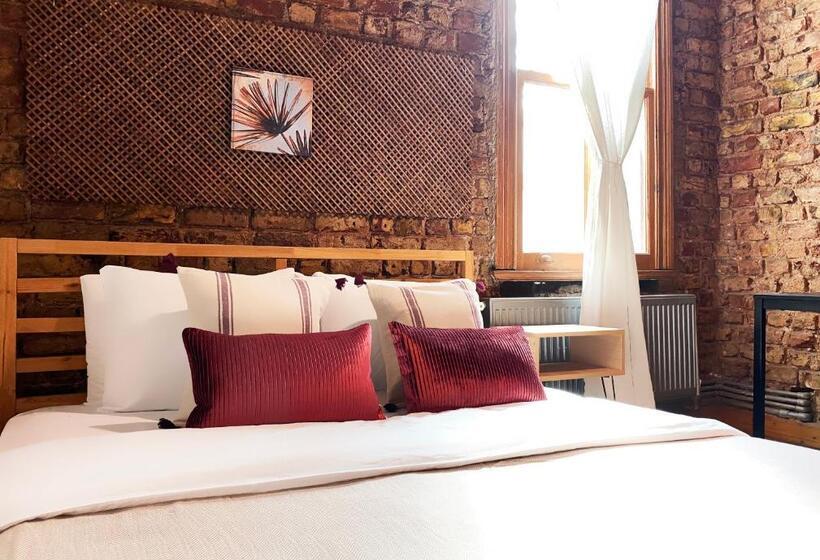 آپارتمان 3 خوابه, Entire Apartment With Amazing Seaview Terrace Near Galata Tower
