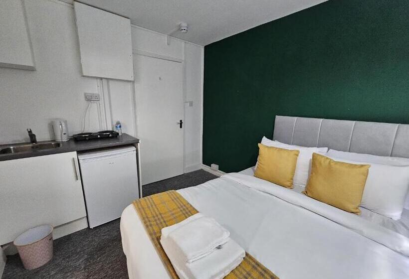 スタンダードルーム, Livestay Affordable En Suite Studio Rooms In London, N14