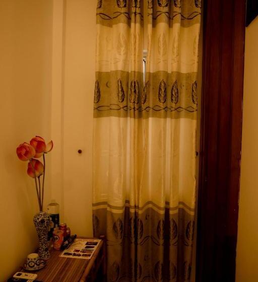 اتاق استاندارد, Golden Guesthouse