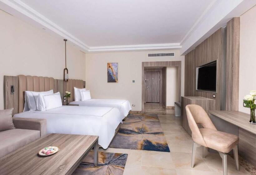 חדר סופריור עם מיטת קינג, Rixos Radamis Sharm El Sheikh