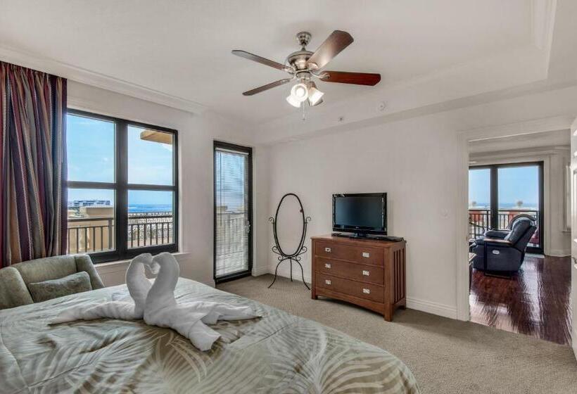 آپارتمان 1 خوابه با چشم‌انداز دریا, Bright, Corner Unit With Incredible Gulf And Sunset Views!