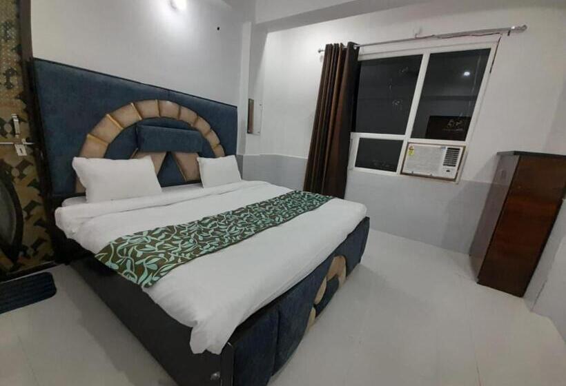 Номер Стандарт, Avexia Kanha Residency