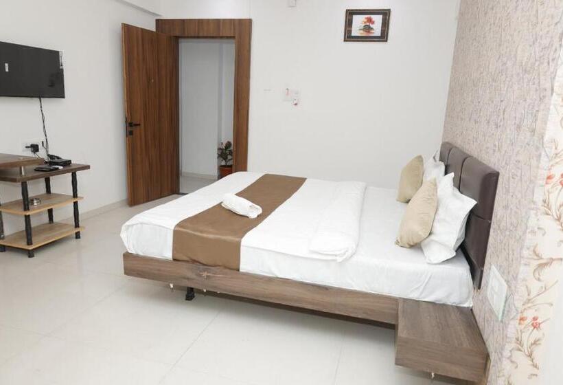 Номер Deluxe, Karan International ,aurangabad