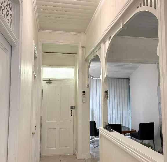 اتاق استاندارد سه نفره, 26 Gladstone Rd Highgate Hill