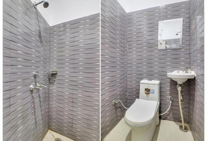 اتاق کلاسیک سه تخته, Oyo Hotel Sleep Inn