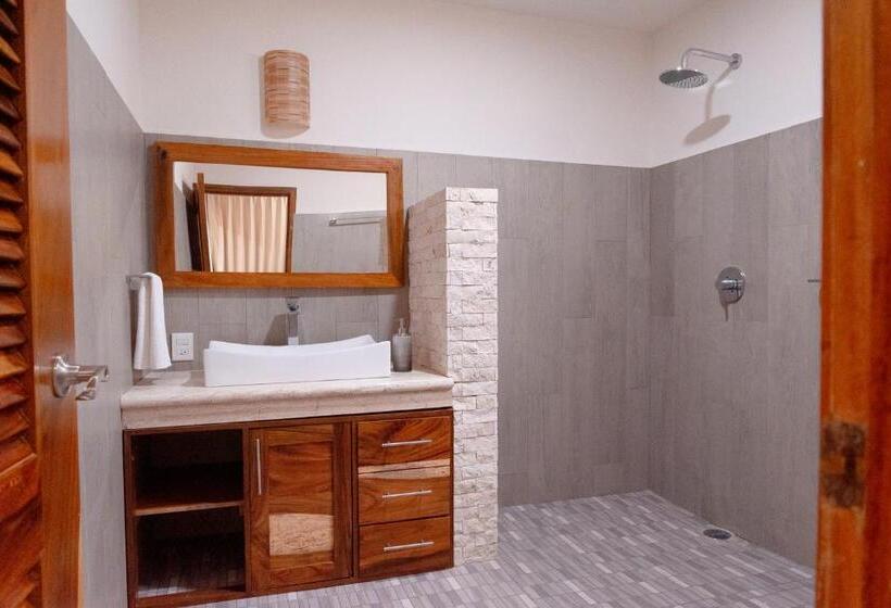 سوییت, Casa Victoria Puerto Escondido Beach