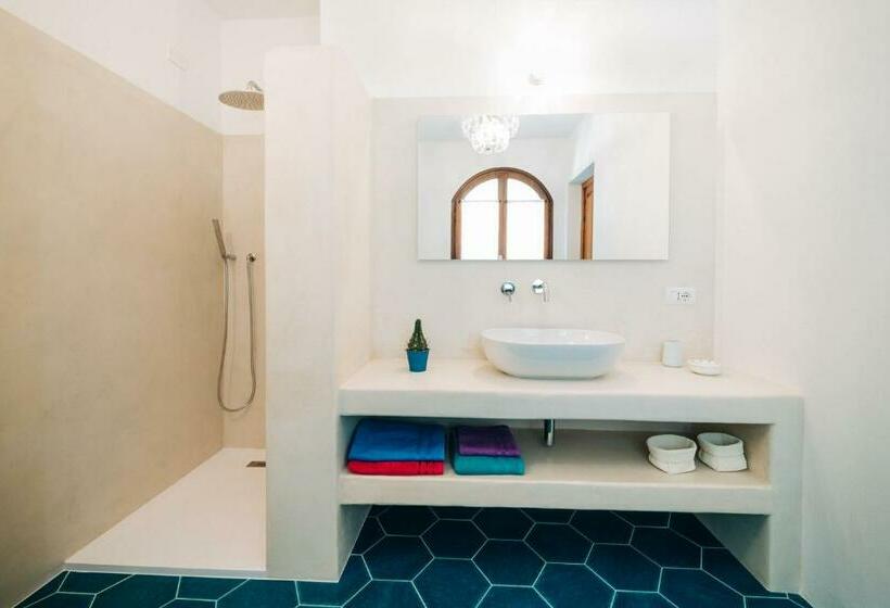 Номер Стандарт, B&b Sa Cruxitta