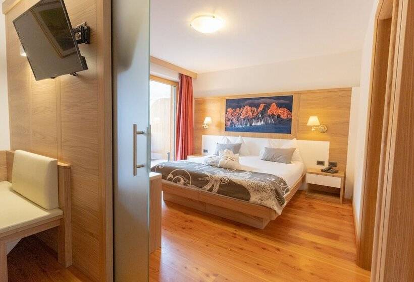 标准三人间, Berghotel Miramonti