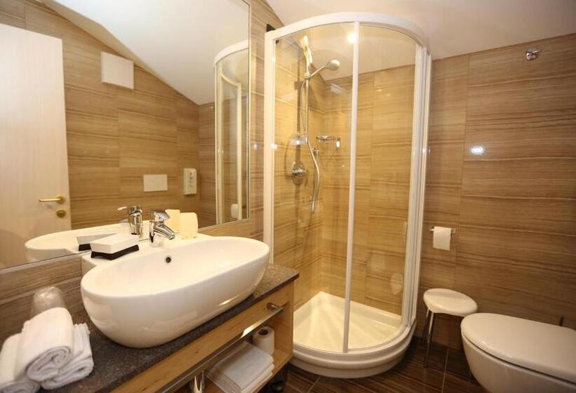 اتاق استاندارد سه نفره, Family Hotel Andes   Only For Family