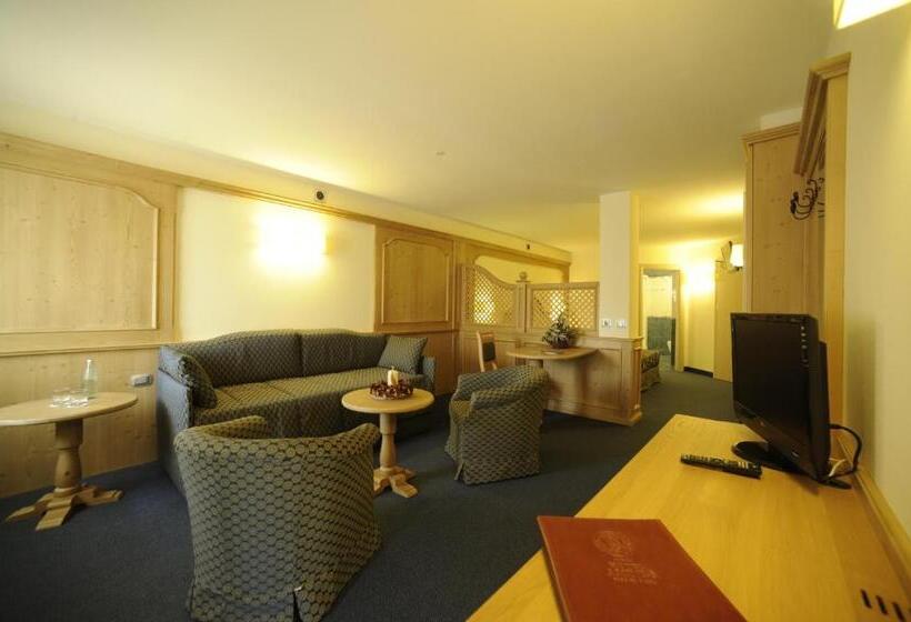 سوییت جونیور با بالکن, Family Hotel Andes   Only For Family