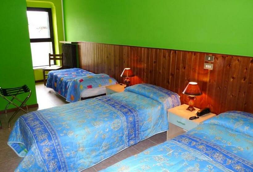 اتاق استاندارد سه نفره, Albergo Simonati