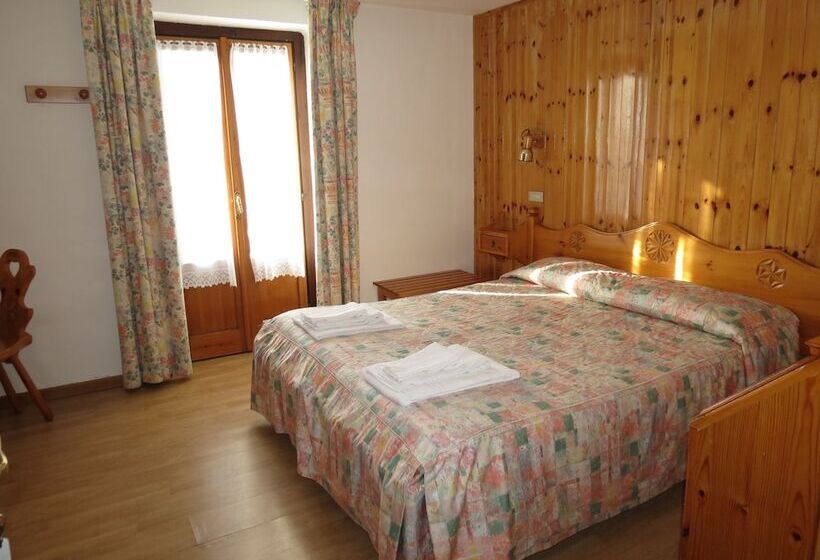 غرفة قياسية فردية, Col Serena