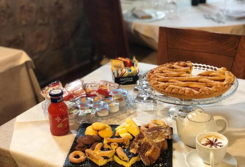 Quarto Quádruplo Estandar, Locanda Dal Sor Francesco
