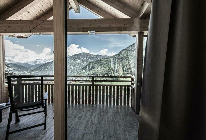 Номер Стандарт, Pinei