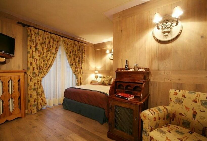 اتاق اکونومی, Letterario Locanda Collomb