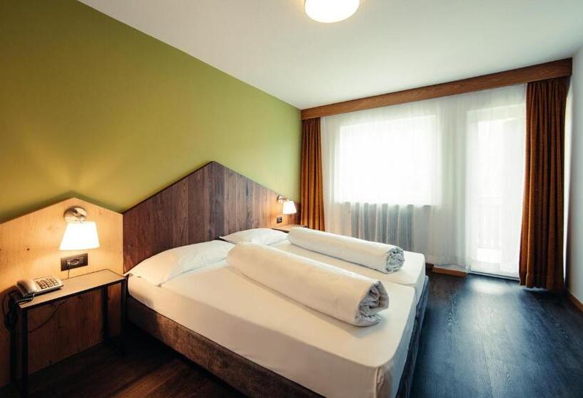 Comfort room with balcony, Ludwigshof & Luvina