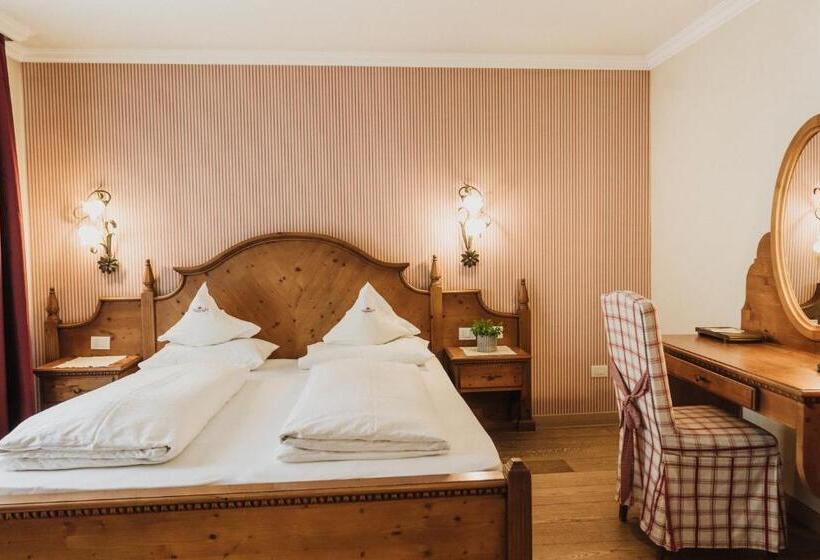 سوییت جونیور لوکس, Mühlbacherhof