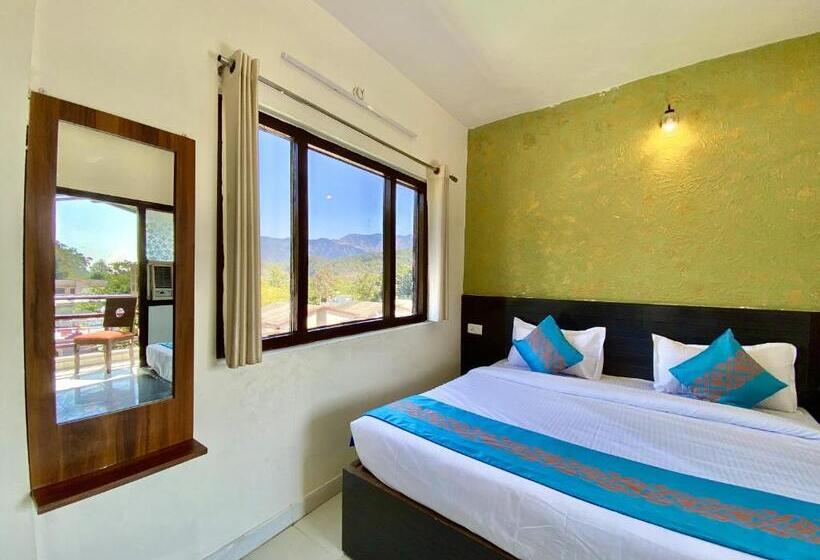 스탠다드 룸 산 전망, Shelton Blu Resort Jim Corbett