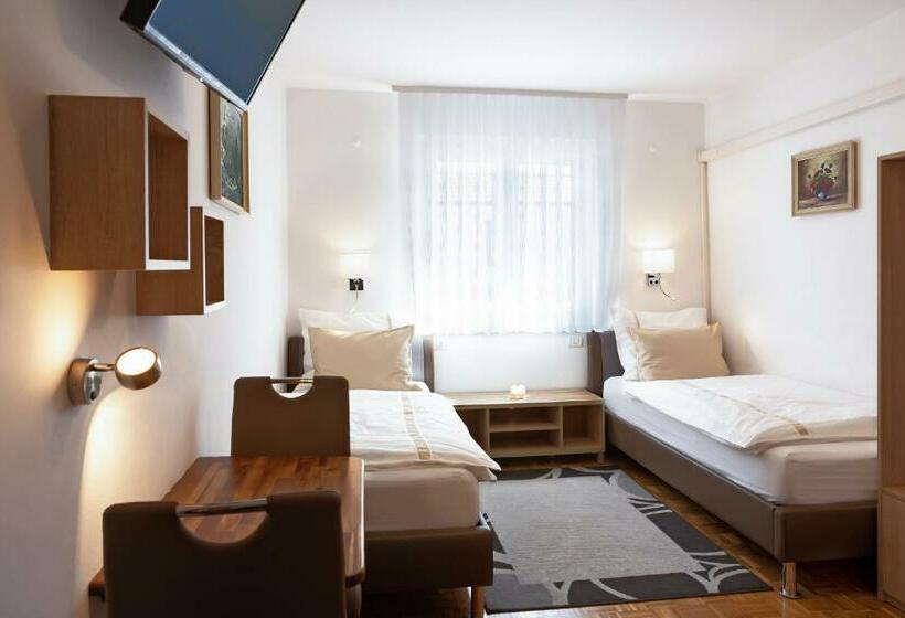 اتاق استاندارد, Rooms Gril