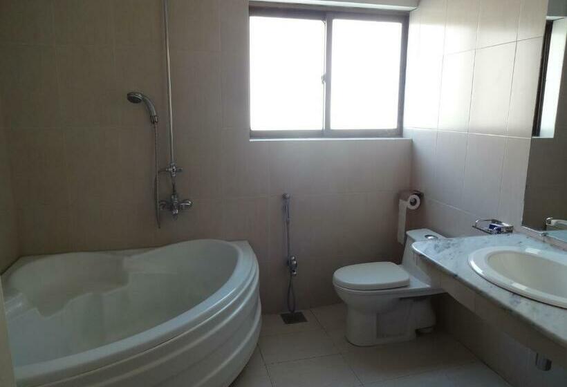 اتاق لوکس یک تخته, Shelton Hotel Rawalpindi