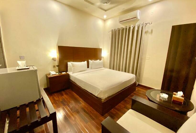 اتاق لوکس یک تخته, Shelton Hotel Rawalpindi