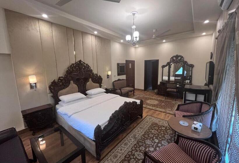 سوییت اجرایی, Shelton Hotel Rawalpindi