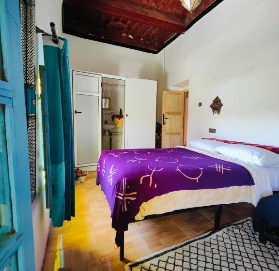 اتاق استاندارد چهار تخته, Le Retour Au Calme Maison D Hôtes