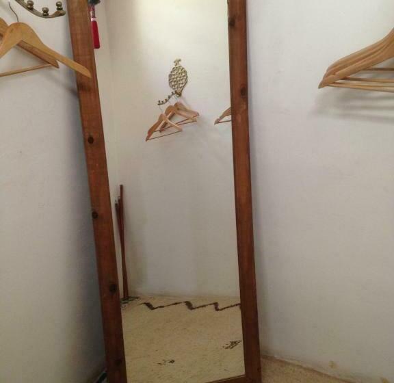 سوییت, Riad Tizwa Fes