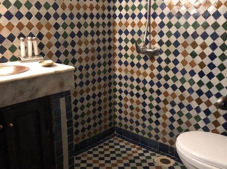اتاق عادی, Riad Tizwa Fes