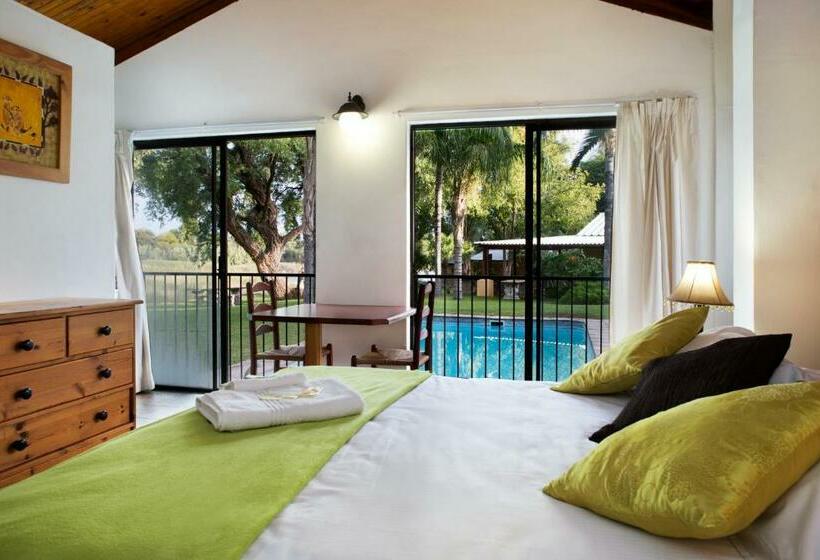 Номер Стандарт, Riverbank Lodge
